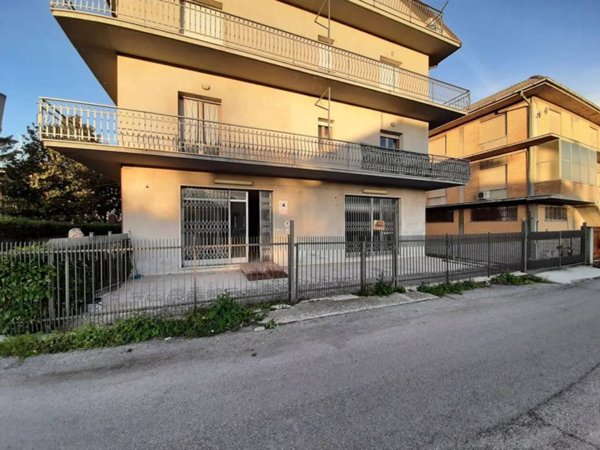 appartamento in vendita a Sant'Egidio alla Vibrata