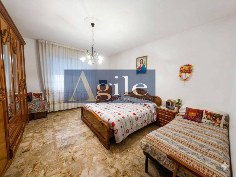 appartamento in vendita a Sant'Egidio alla Vibrata