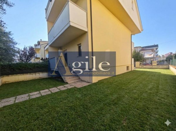 casa indipendente in vendita a Sant'Egidio alla Vibrata