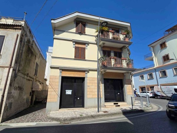 casa indipendente in vendita a Sant'Egidio alla Vibrata