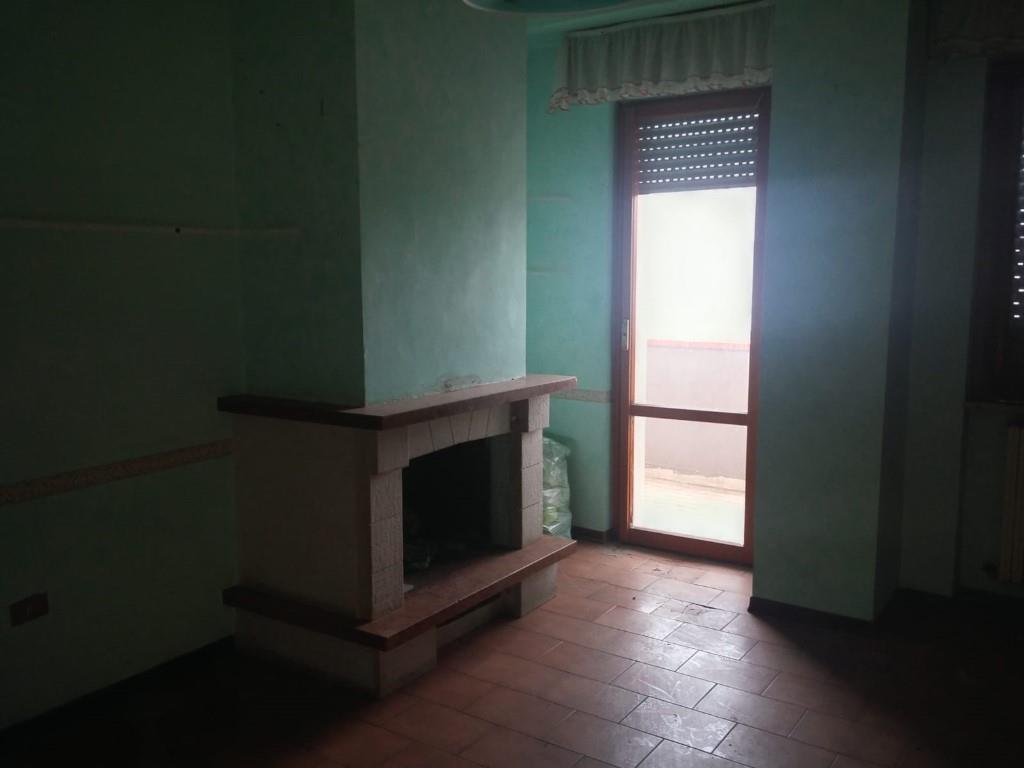 appartamento in vendita a Sant'Egidio alla Vibrata in zona Paolantonio