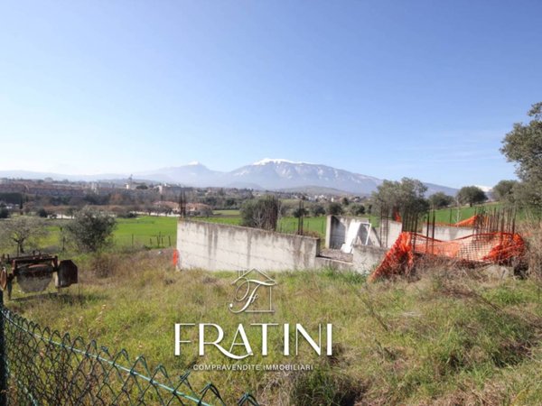 terreno in vendita a Sant'Egidio alla Vibrata