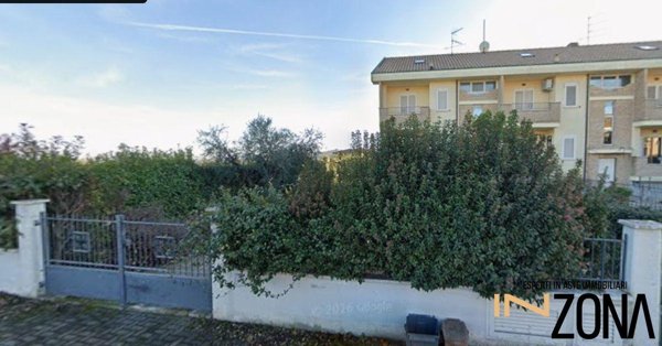casa indipendente in vendita a Sant'Egidio alla Vibrata