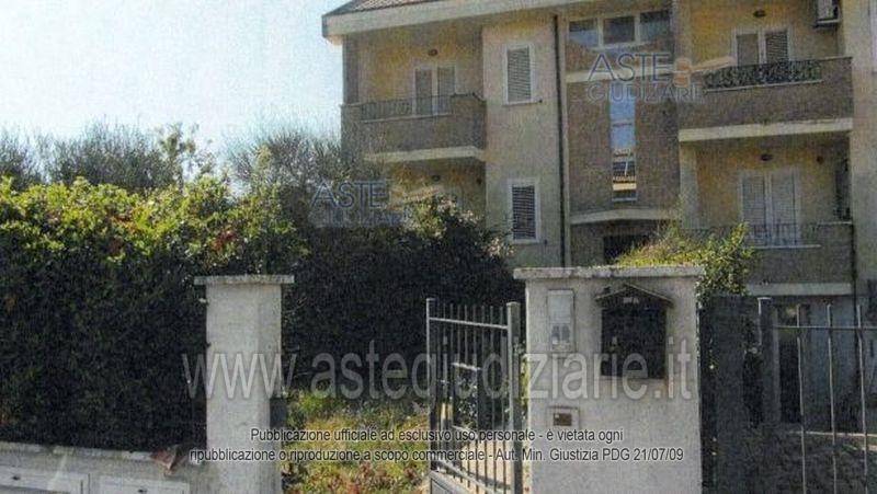 casa indipendente in vendita a Sant'Egidio alla Vibrata in zona Villa Marchesa