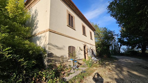 casa indipendente in vendita a Sant'Omero in zona Poggio Morello