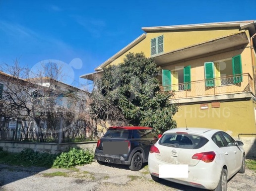 casa indipendente in vendita a Sant'Omero in zona Villa Ricci