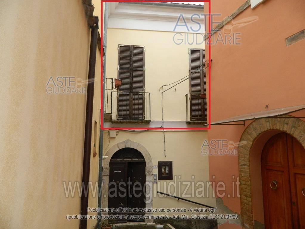 appartamento in vendita a Sant'Omero in zona Garrufo