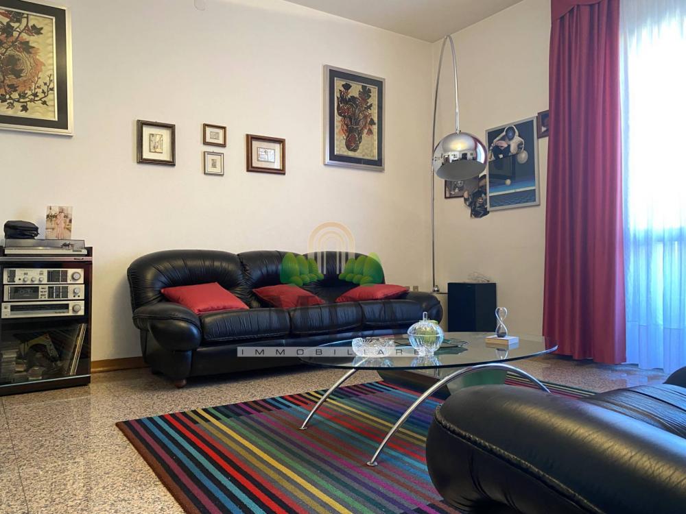 appartamento in vendita a Sant'Omero in zona Garrufo