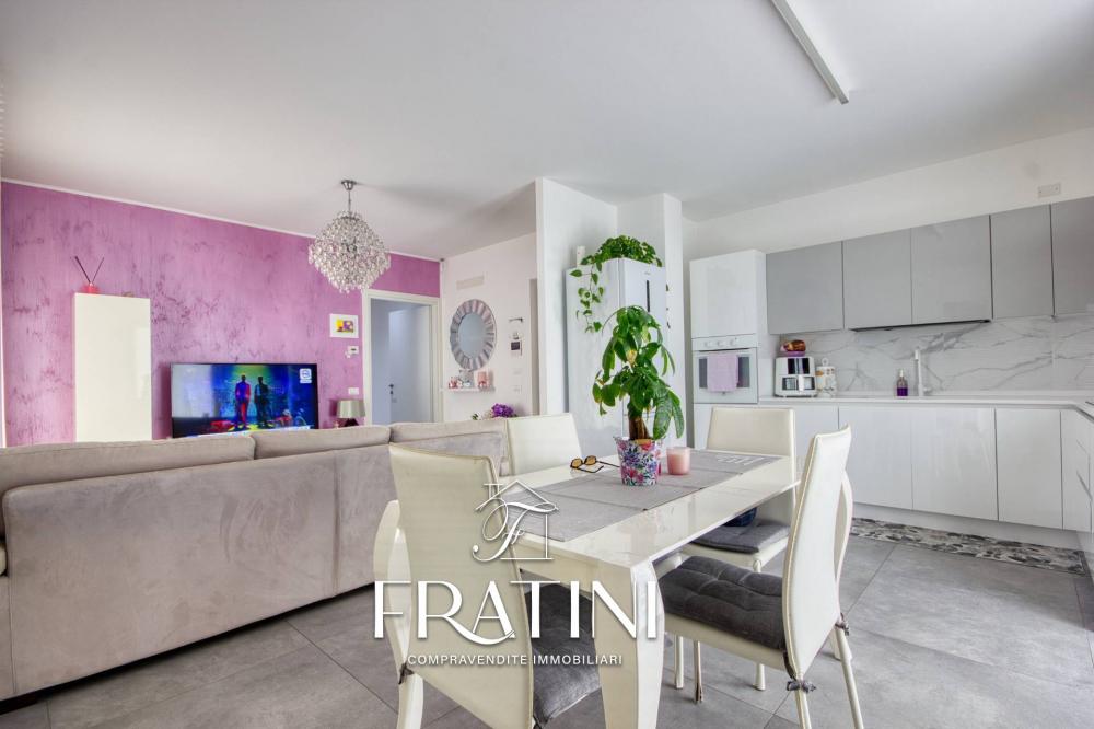 appartamento in vendita a Sant'Omero in zona Garrufo