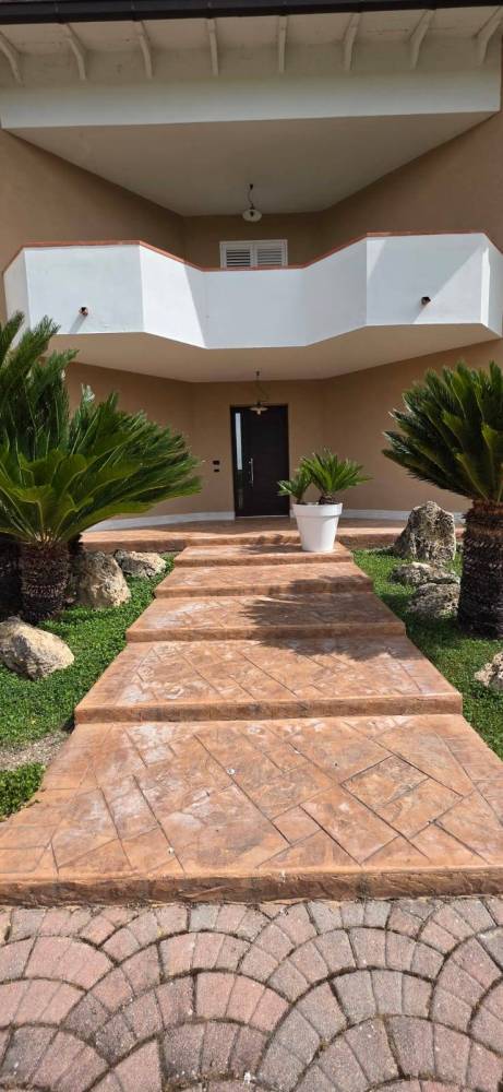casa indipendente in vendita a Sant'Omero in zona Mediana