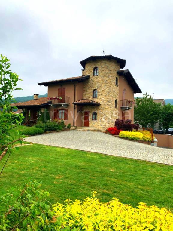 casa indipendente in vendita a Roccaforte Mondovì