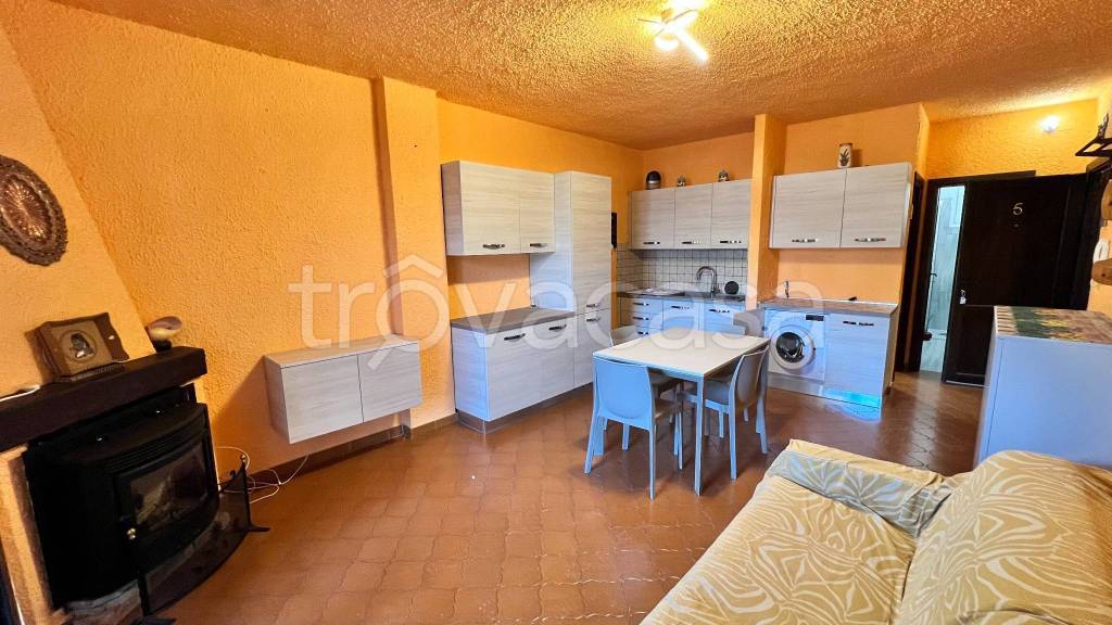 appartamento in vendita a Roccaforte Mondovì in zona Lurisia