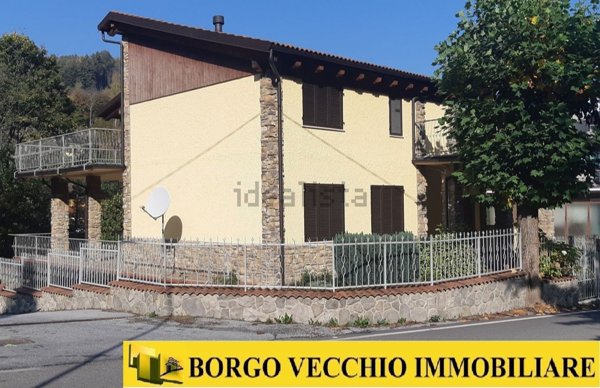 casa indipendente in vendita a Roccaforte Mondovì in zona Lurisia