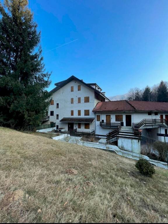 appartamento in vendita a Roccaforte Mondovì in zona Lurisia