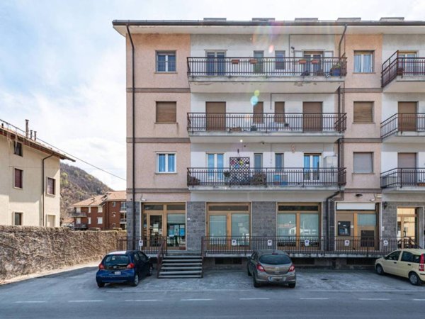 negozio in vendita a Roccaforte Mondovì