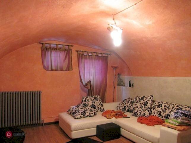 casale in vendita a Roccaforte Mondovì
