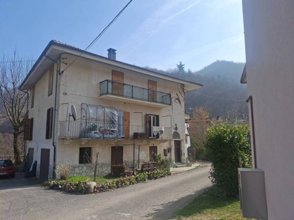 appartamento in vendita a Roccaforte Mondovì in zona Lurisia