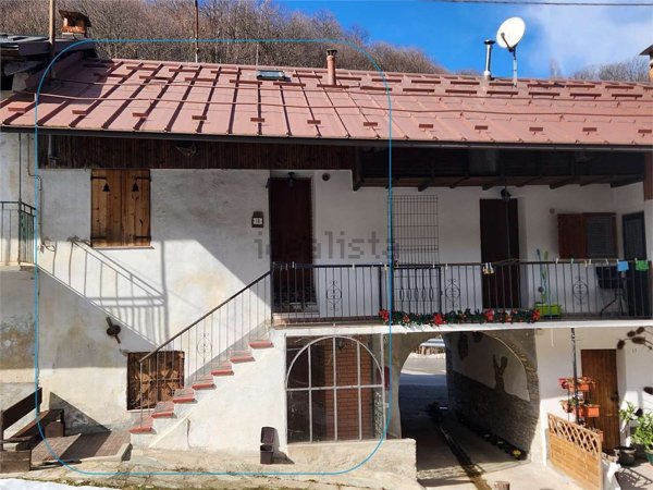 casa indipendente in vendita a Roccaforte Mondovì in zona Prea