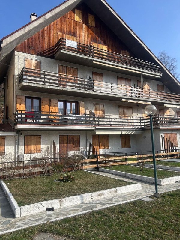 appartamento in vendita a Roccaforte Mondovì in zona Lurisia