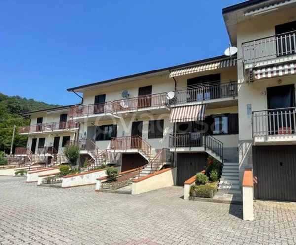 casa indipendente in vendita a Roccaforte Mondovì in zona Prea