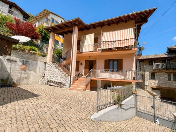 casa indipendente in vendita a Roccaforte Mondovì in zona Prea