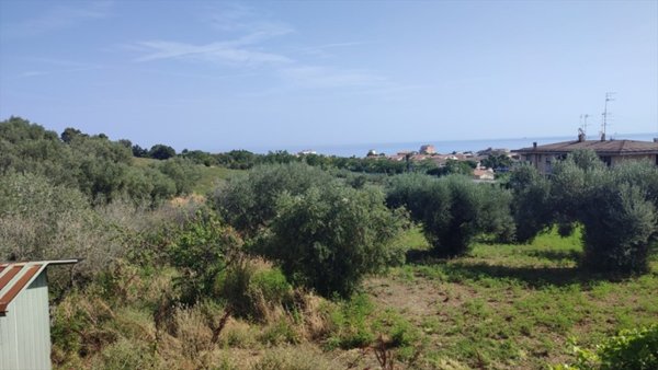 terreno edificabile in vendita a Silvi