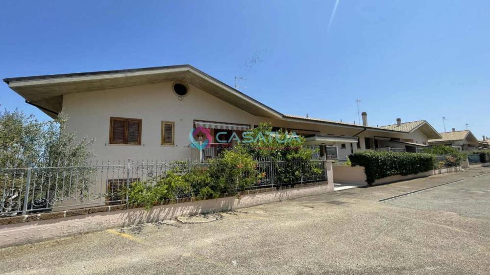 appartamento in vendita a Silvi in zona Silvi Paese