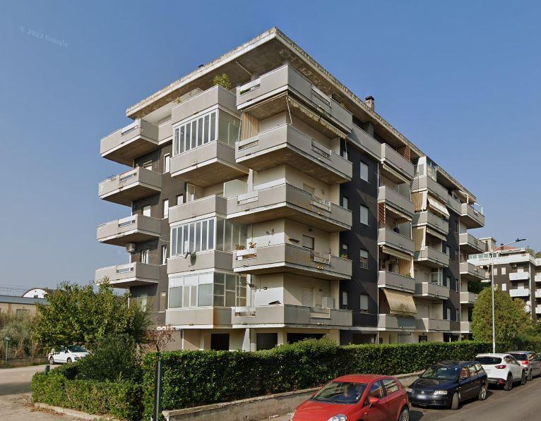 appartamento in vendita a Silvi in zona Silvi Marina