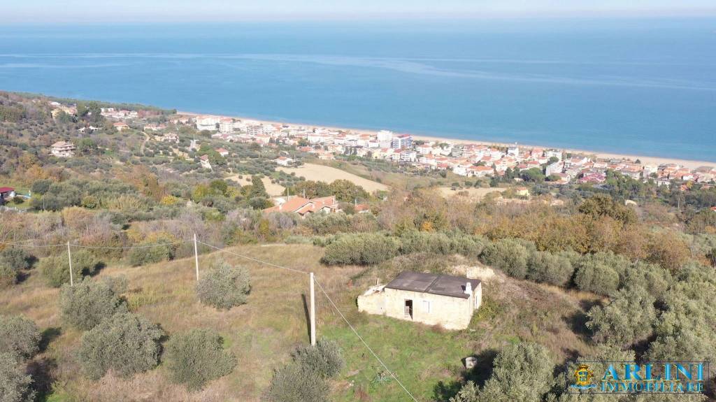casa indipendente in vendita a Silvi