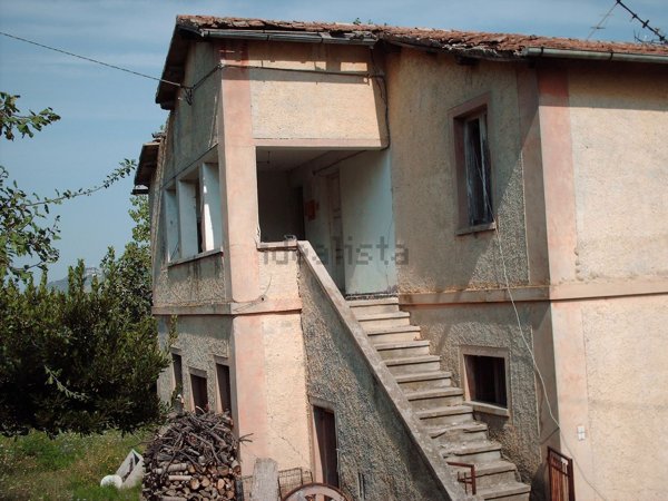 esavano in vendita a Silvi