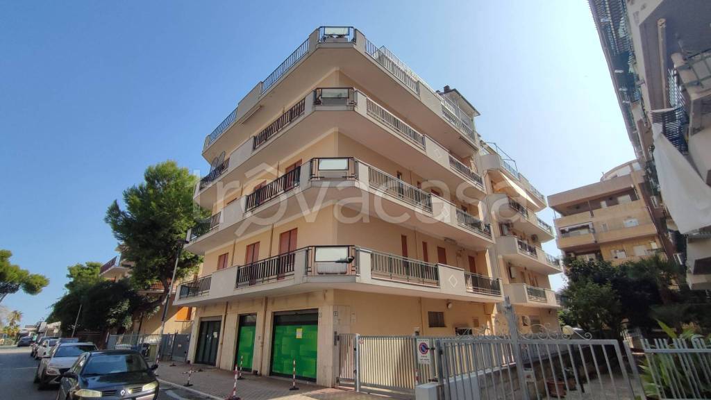 appartamento in vendita a Silvi in zona Silvi Marina