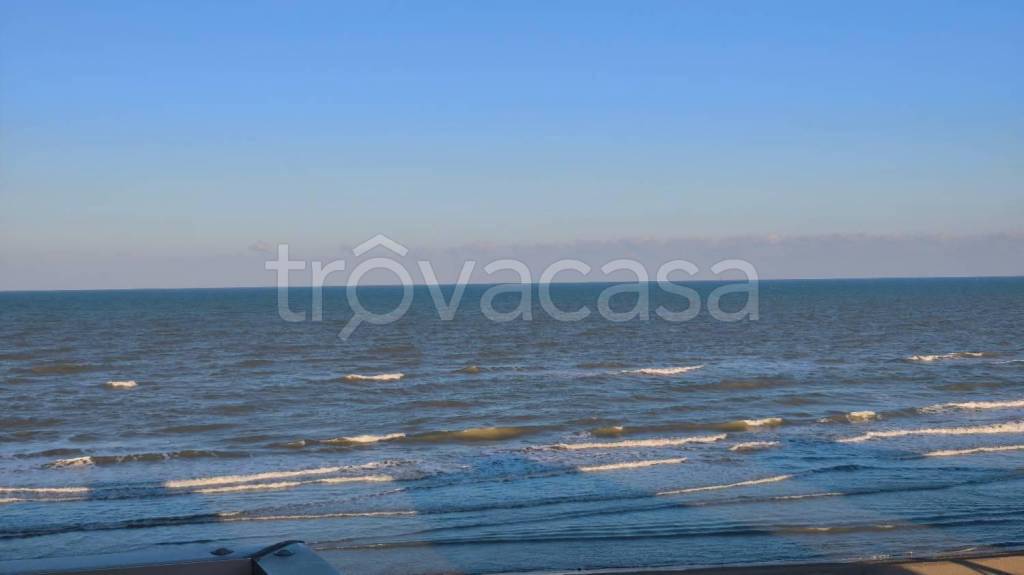 appartamento in vendita a Silvi in zona Silvi Marina
