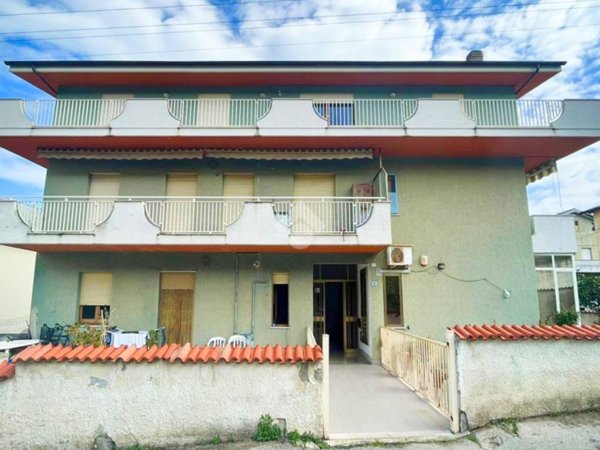 appartamento in vendita a Silvi in zona Silvi Marina