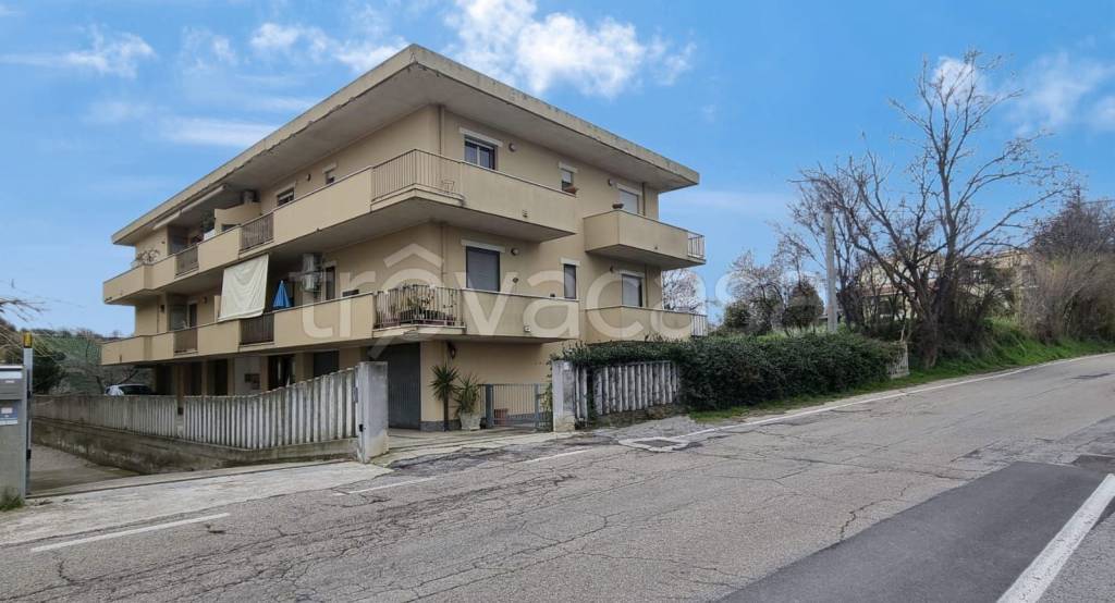 appartamento in vendita a Silvi in zona Santo Stefano