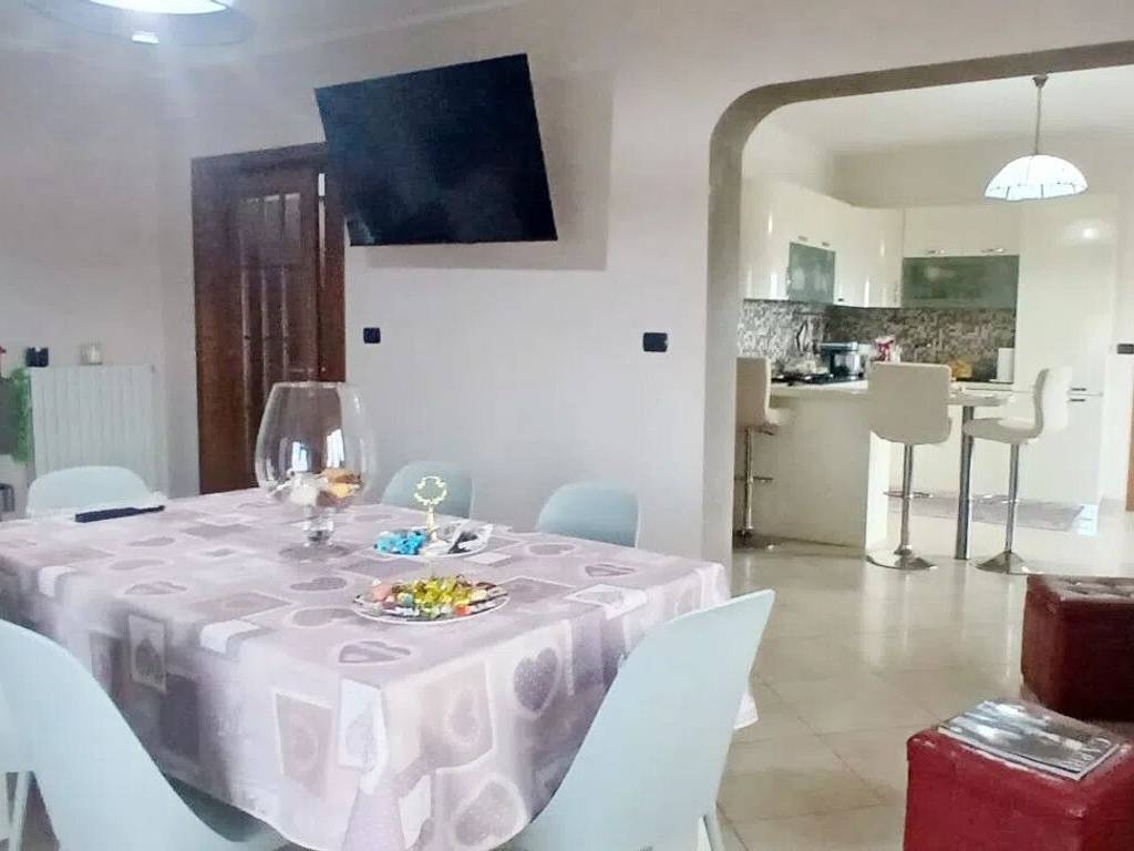 appartamento in vendita a Silvi in zona Pianacce