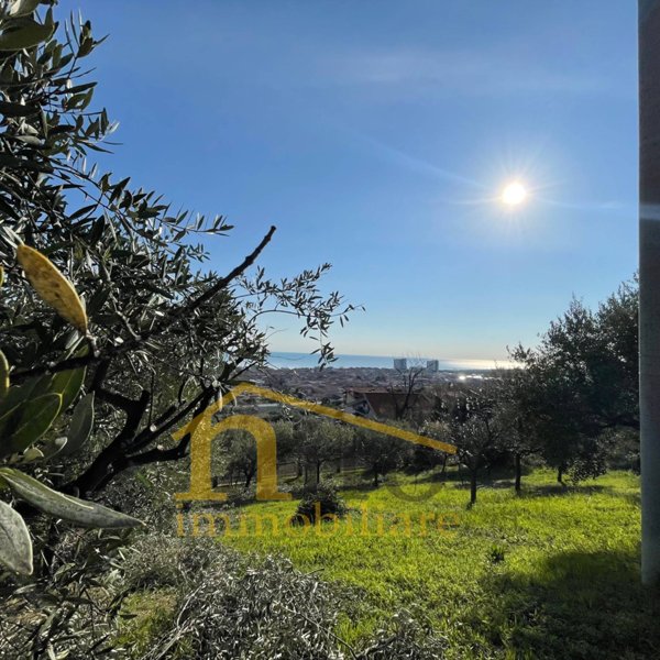 terreno edificabile in vendita a Silvi in zona Silvi Marina