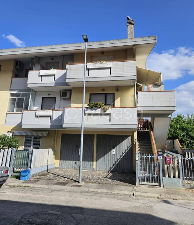 appartamento in vendita a Silvi in zona Silvi Marina