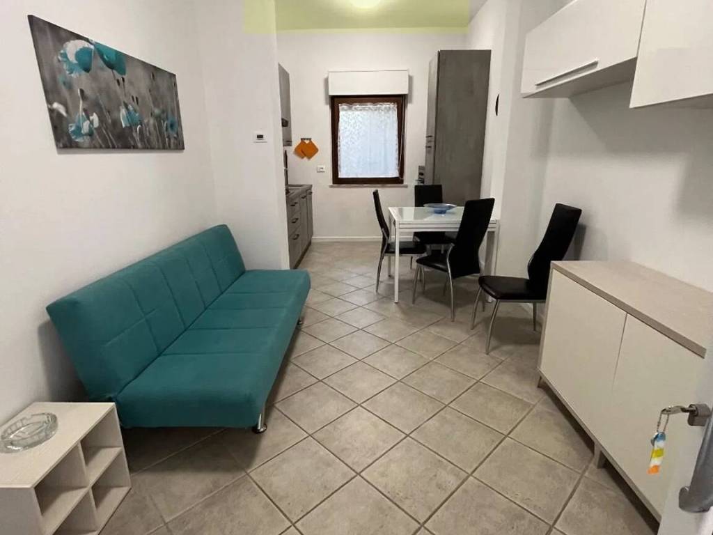 casa semindipendente in vendita a Silvi in zona Silvi Marina