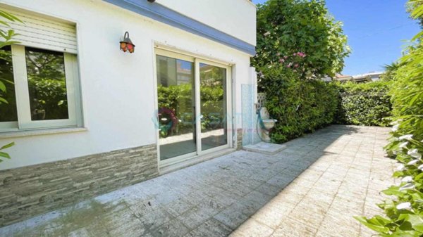 appartamento in vendita a Silvi in zona Silvi Marina