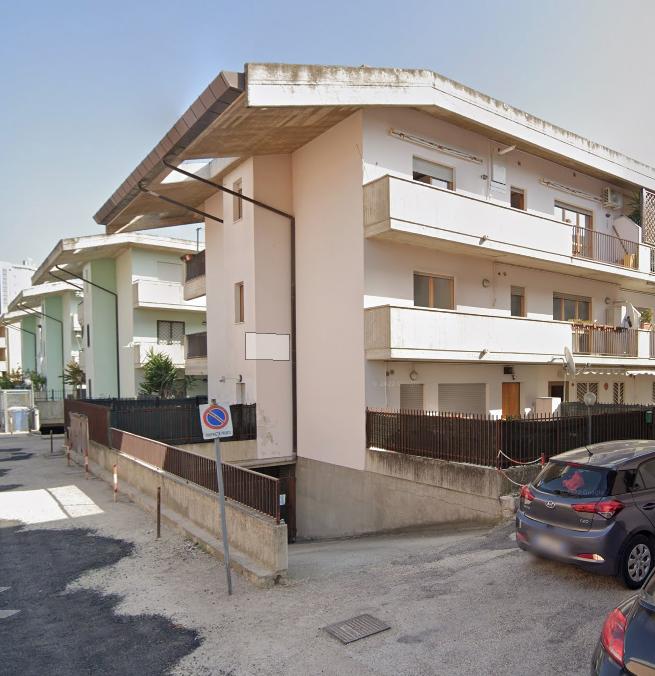 appartamento in vendita a Silvi in zona Silvi Marina