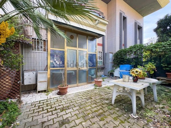 appartamento in vendita a Silvi in zona Silvi Marina