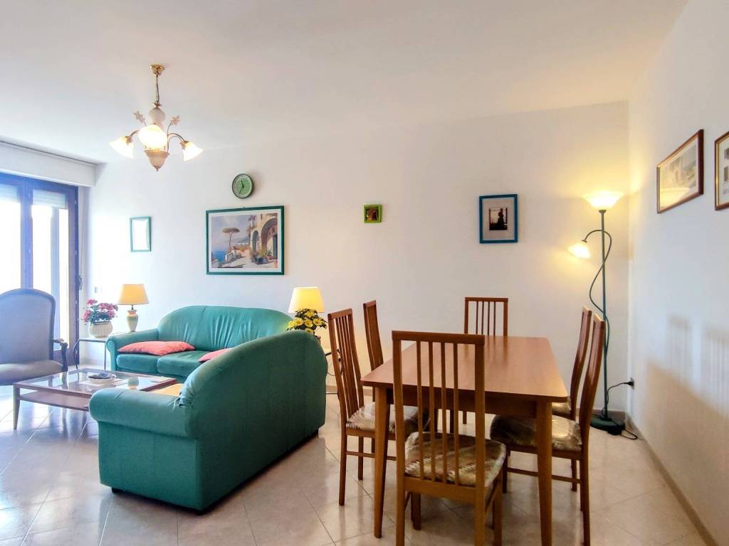 appartamento in vendita a Silvi in zona Silvi Marina