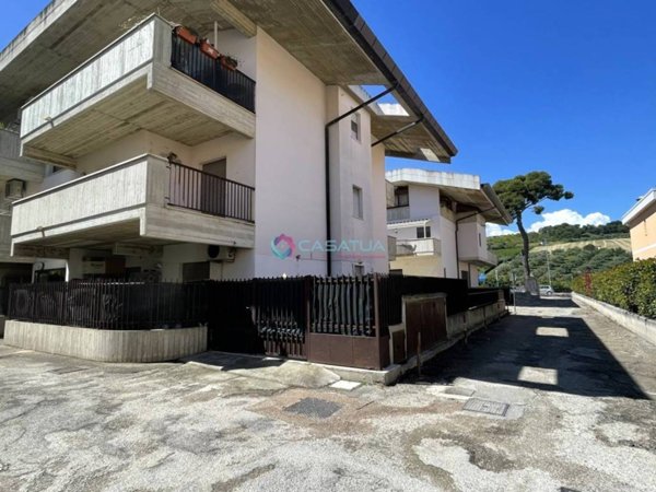 appartamento in vendita a Silvi in zona Silvi Marina