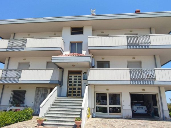 casa indipendente in vendita a Silvi in zona Silvi Marina