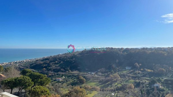 appartamento in vendita a Silvi in zona Silvi Paese