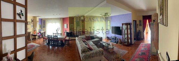 casa indipendente in vendita a Silvi in zona Silvi Marina
