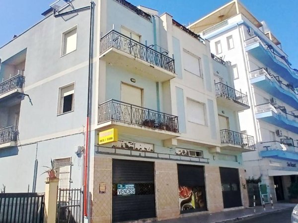 appartamento in vendita a Silvi in zona Silvi Marina