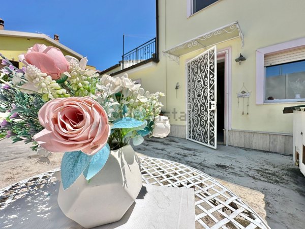 casa indipendente in vendita a Silvi in zona Silvi Marina
