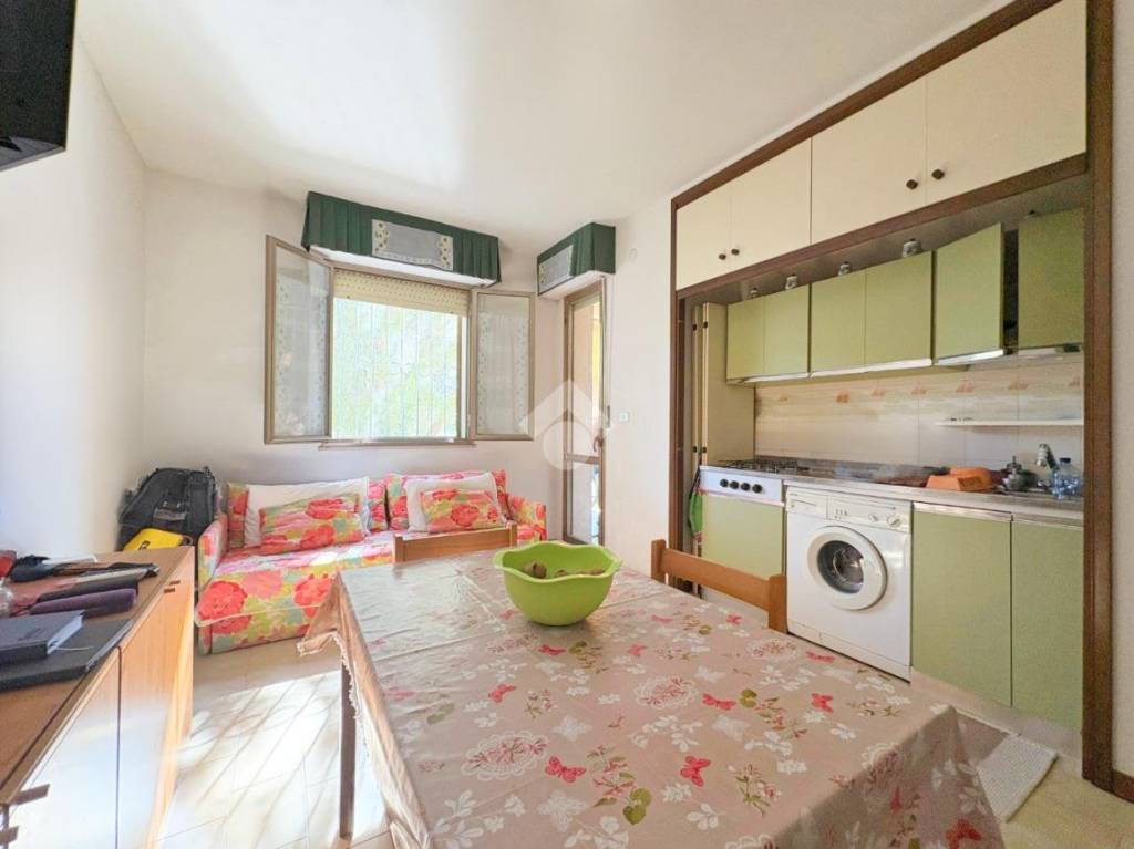 appartamento in vendita a Silvi in zona Silvi Marina