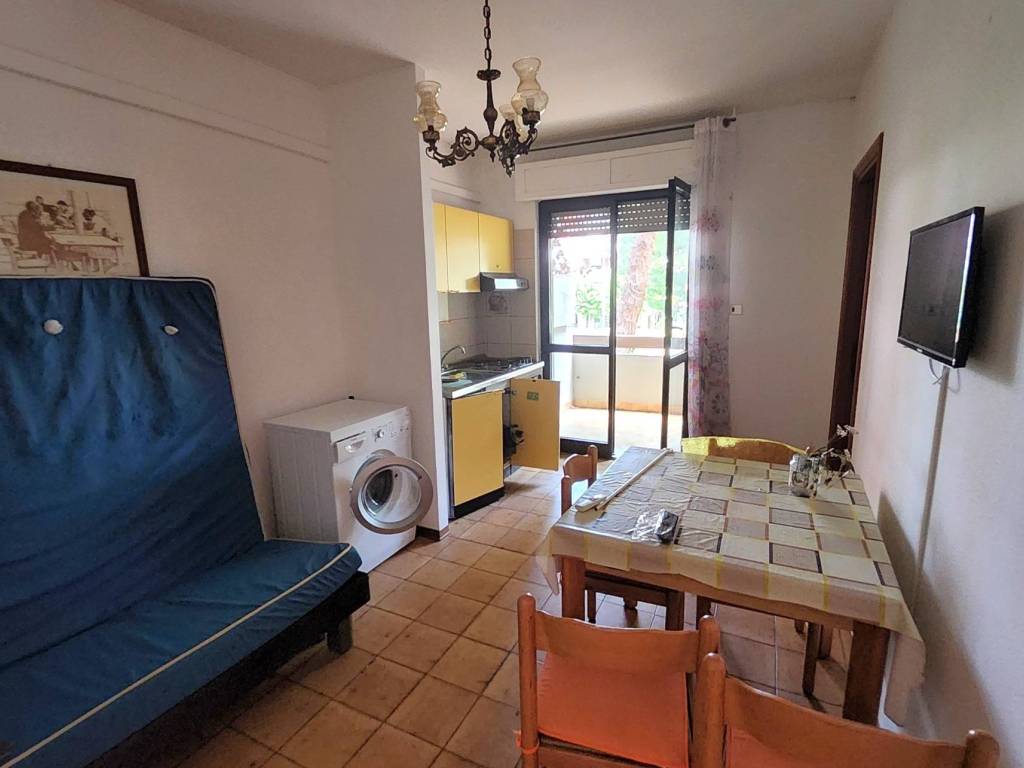 appartamento in vendita a Silvi in zona Silvi Marina